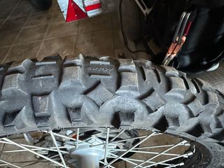 Neumático mitas 90/90-21