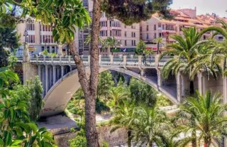 Se ofrecen clases a domicilio de Matemáticas.