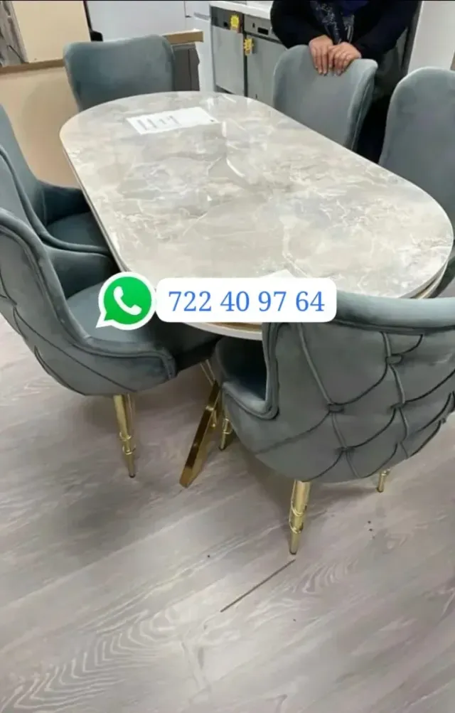 Mesa de comedor con 6 sillas