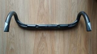 Guiador PRO Vibe Carbono 44cm Estrada