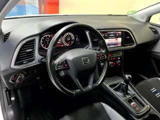 SEAT LEON 2019 25.000 KMS