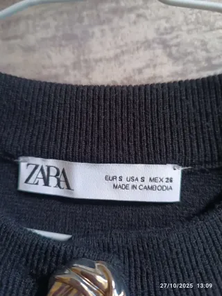 Chaqueta Zara Negra Talla S. Está nueva