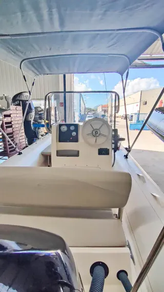 Lancha Capelli Tempest 530 (2021)