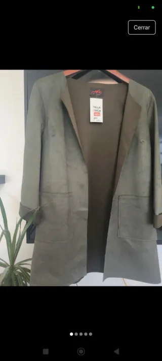 Chaqueta efecto piel sintética verde talla única