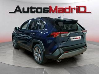 Toyota Rav4 2.5l 220H Advance