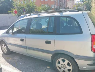 Opel Zafira 2002