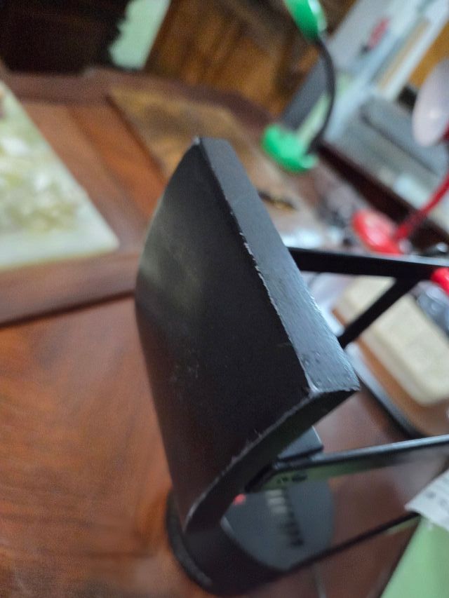 Lámpara de mesa modelo Artemide de Tizio diseño de