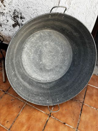 Bañera de zinc antigua