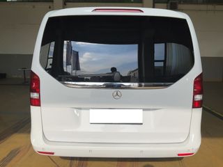 Mercedes-Benz Clase V 2017 Libro + Garantía