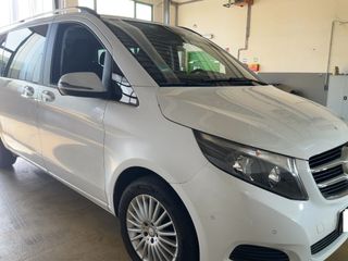 Mercedes-Benz Clase V 2017 Libro + Garantía