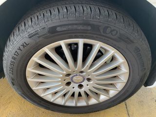 Mercedes-Benz Clase V 2017 Libro + Garantía