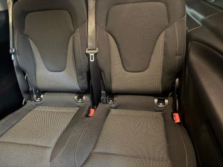 Mercedes-Benz Clase V 2017 Libro + Garantía