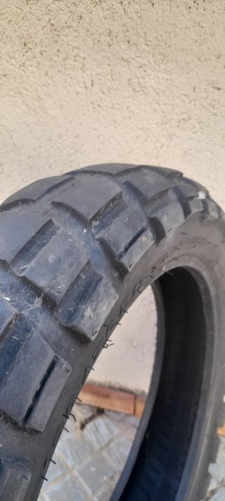 Neumático Anlas Capra 150/70 B17. Aun tiene vida K