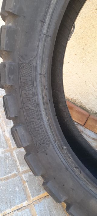 Neumático Anlas Capra 150/70 B17. Aun tiene vida K