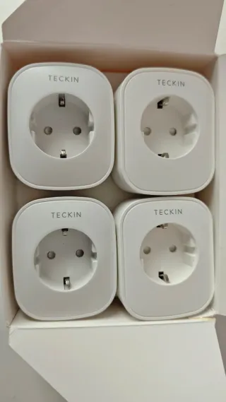 ENCHUFES INTELIGENTES TECKIN SP22