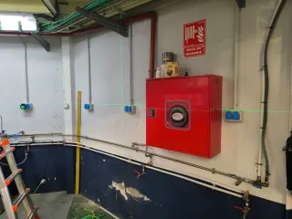 Servicios de instalación y mantenimiento,