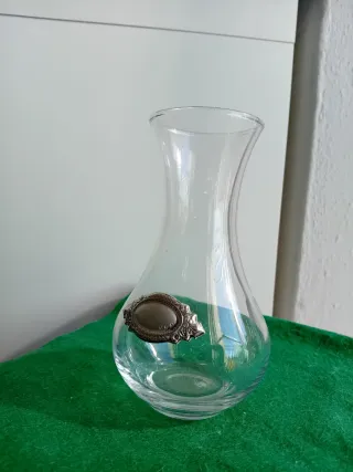 Vasetto in vetro con decoro metallico