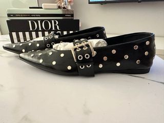 Zapatos negros tachuelas rock chic, talla 40