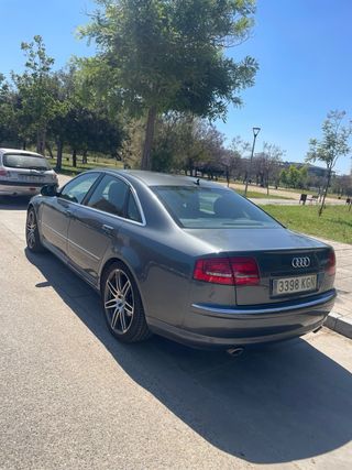 Audi A8, 3.0 diesel 233 c 2008