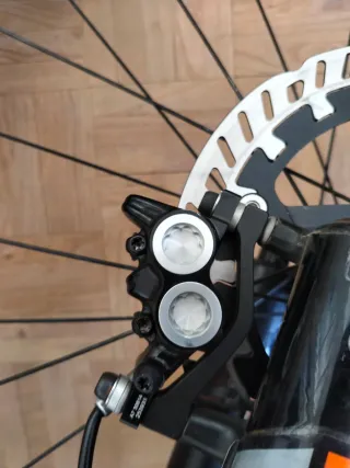 Bicicleta Enduro Mondraker Foxy 2023