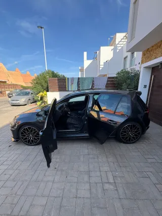 Volkswagen Golf 2014