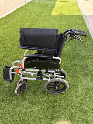 SILLA DE RUEDAS MARCA KARMA SOLO 9 MESES DE USO