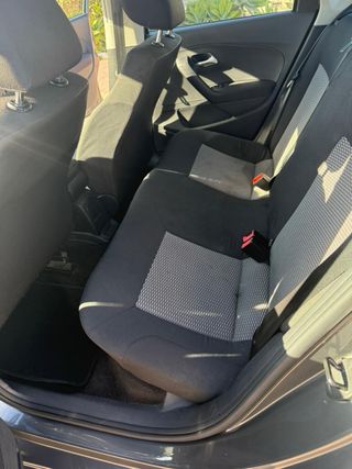 Volkswagen Polo 2013