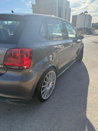 Volkswagen Polo 2013