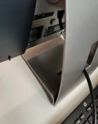 HP AiO Intel i5 500GB SSD 10GB RAM (8gb+2gb virt)