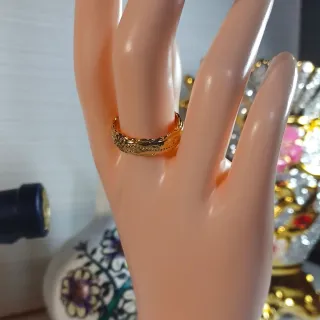 Anillo elegante acero dorado