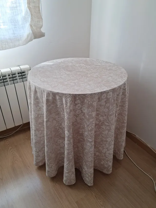 Mesa camilla redonda beige