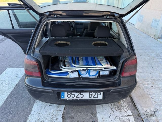 Volkswagen Golf 2002