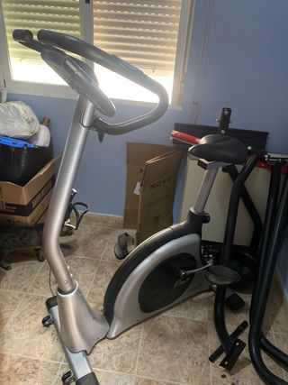 Bicicleta Estática Romester Fitness