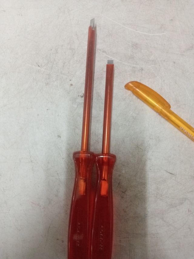 2 Destornilladores FACOM