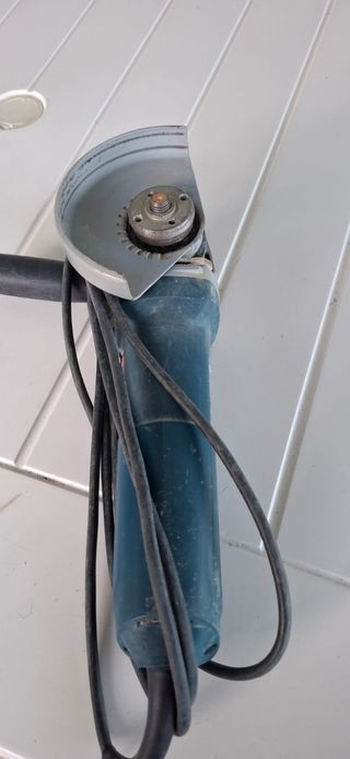 Radial Bosch GWS 1000 - 125