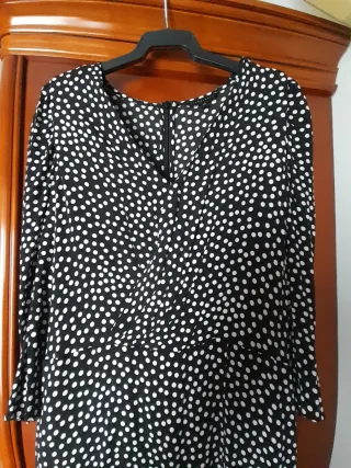Vestido negro lunares blancos talla M