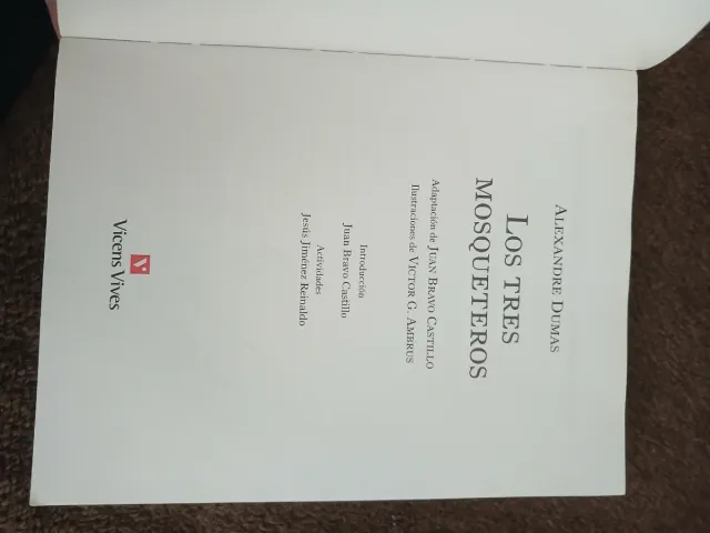 Los Tres Mosqueteros  Clásicos adaptados