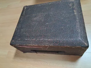 Gramófono antiguo ( NO ESTAFADORES )