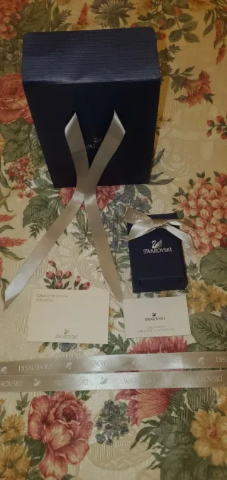 Collana Swarovski cuore fucsia e argento