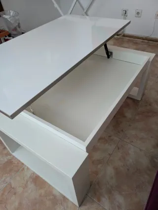 Mesa de centro elevable blanca