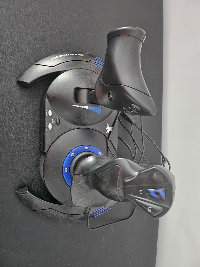 Thrustmaster T.Flight Hotas 4 Simulador Vuelo