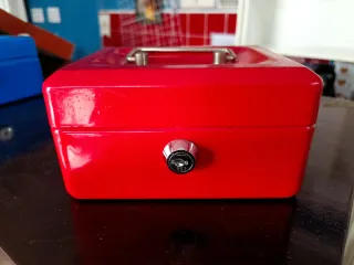 2 Cajas de seguridad metálica roja y azul