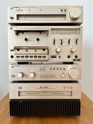 EquipoHi-FiMitsubishiM-04
