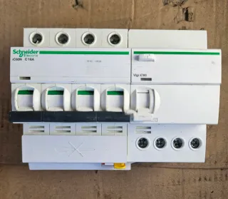 Magnetotérmico IC60N C16A + Vigi IC60 Schneider