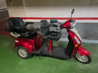 Triciclo Eléctrico Veleco ZT18 para 2 Personas