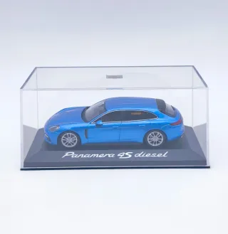 PORSCHE PANAMERA 4S DIESEL 1:43 MINICHAMPS