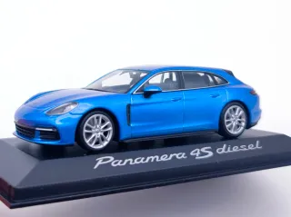 PORSCHE PANAMERA 4S DIESEL 1:43 MINICHAMPS