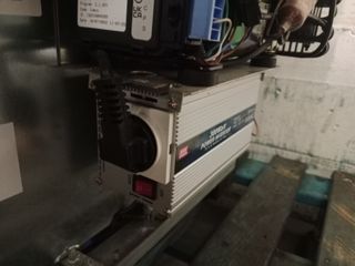 Inversor de Corriente 300W 24VDC a 230VAC