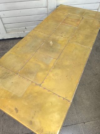 Mesa antigua latón y madera