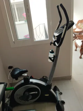 Bicicleta estática, no envíos.